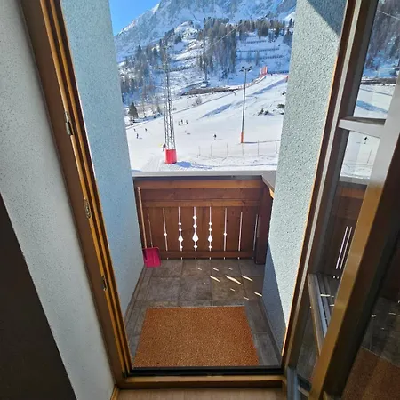 Haus Bergblick アパート *