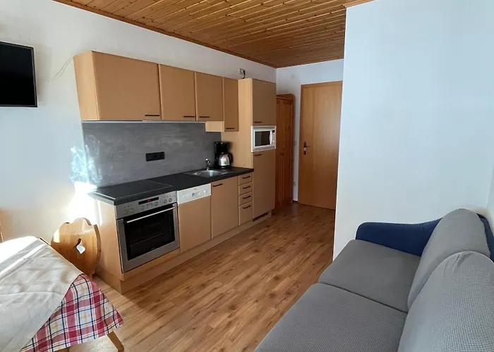 アパート Haus Bergblick オーバータウエルン